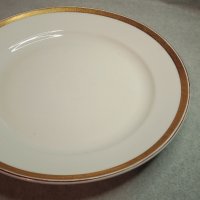 Порцеланова салатна кръгла голяма чиния, златна шарка, снимка 5 - Чинии - 43771441