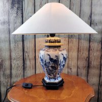 Настолна порцеланова лампа - Азия, снимка 1 - Настолни лампи - 43312565