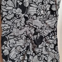 Елегантна блуза потник, в черна щампа , снимка 2 - Корсети, бюстиета, топове - 39568519