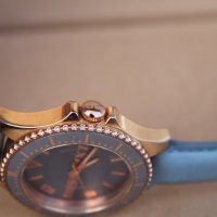 Дамски часовник "Miss Sixty'', снимка 10 - Дамски - 43837200