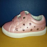 Детски спортни обувки TOM.M, звезди, снимка 1 - Детски обувки - 38047700