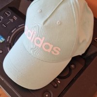 Оригинална шапка adidas, снимка 1 - Шапки - 39593699