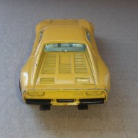 BBURAGO Ferrari GTO - Made in Italy 1:43, снимка 4 - Колекции - 37183753