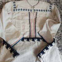 Автентична риза от народна носия, снимка 3 - Антикварни и старинни предмети - 28917155