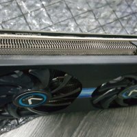 продавам видео vapor-x r7 370 x 4gb crossfire, снимка 1 - Видеокарти - 43886633