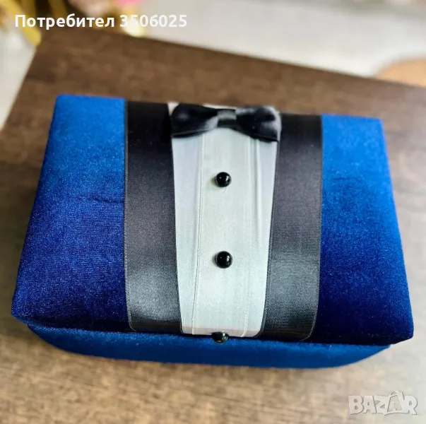 Продавам сандък от кадифе , снимка 1