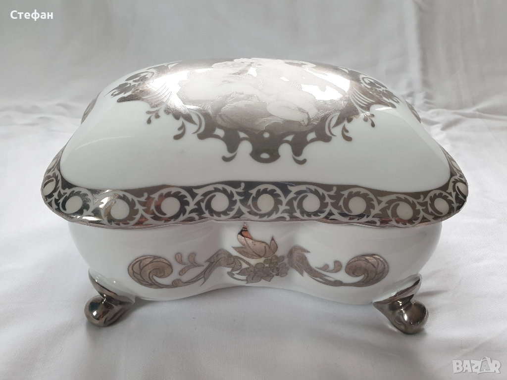 Порцеланова кутия Лимож, снимка 1