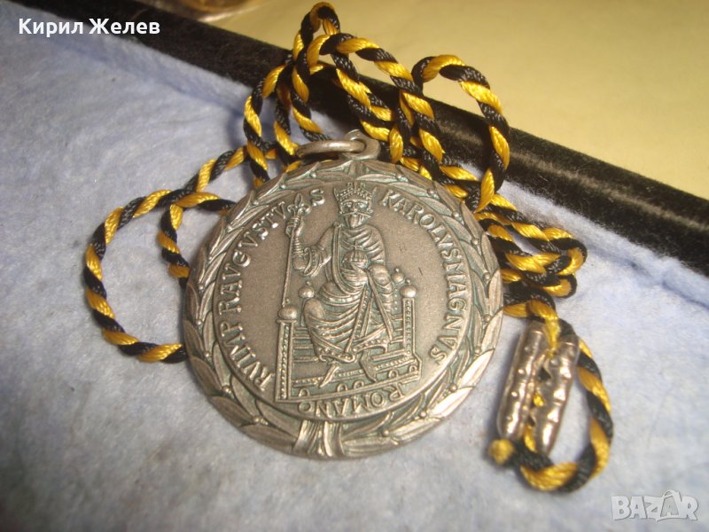 СТАР КРАЛСКИ НЕМСКИ ПОСРЕБРЕН РЯДЪК КРАСИВ КОЛЕКЦИОНЕРСКИ МЕДАЛ с ШНУРЧЕ 30634, снимка 1