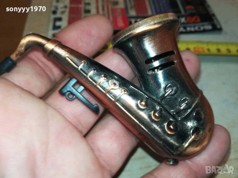 САКСОФОН-ЗАПАЛКА ЗА КОЛЕКЦИЯ 2508251904, снимка 1