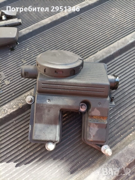 Вентилация на картера Porsche PANAMERA GTS  94810713520, снимка 1