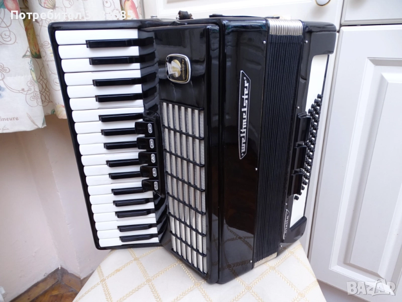 Акордеон Велтмайстер Стела 60 баса, снимка 1