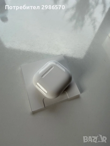 Apple AirPods 4, снимка 1