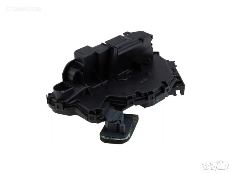 VW Tiguan MK2 Брава за предна лява врата, снимка 1