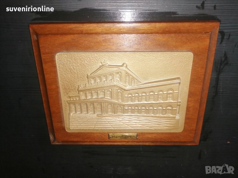 Релефна картина с дървена основа, снимка 1