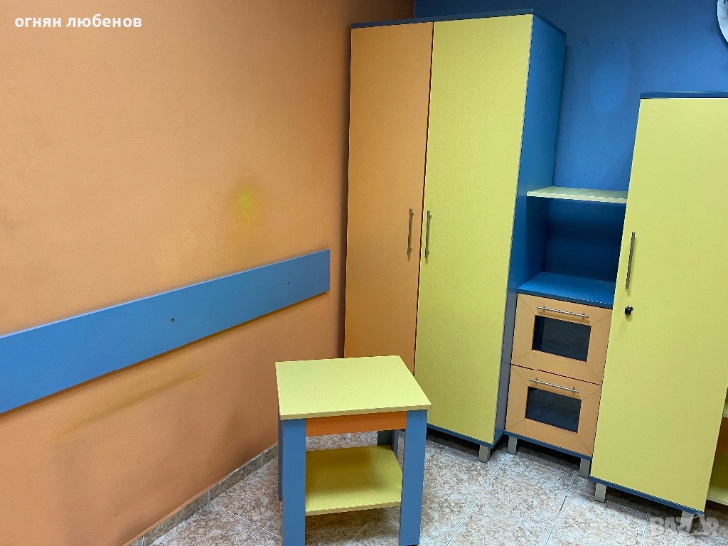 Модулна секция+плот с мивка+закачалка+масичка, снимка 1