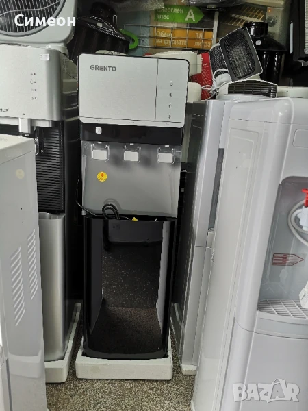 Диспенсър с долно зареждане Grento , снимка 1