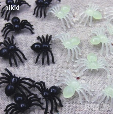 10 бр малки паяци паячета паяк пластмасови Хелоуин Halloween за украса декор, снимка 1