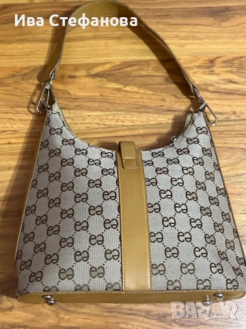Gucci Гучи класическа нова дамска чанта , снимка 3 - Чанти - 51705516
