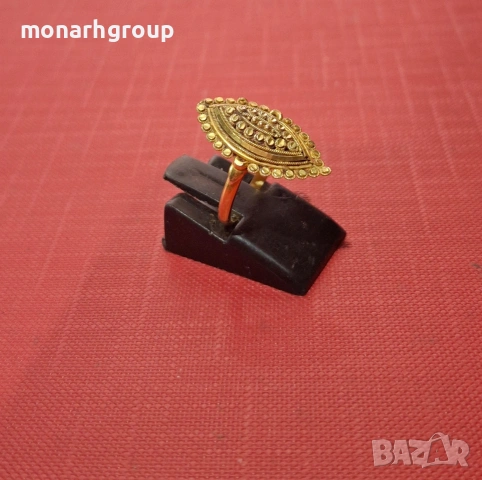 Златен пръстен , снимка 3 - Пръстени - 53331321