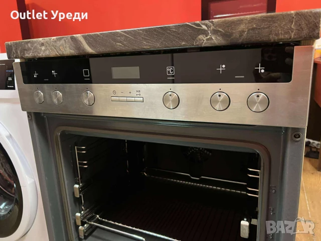 Широка печка BOSCH Inox, снимка 2 - Печки, фурни - 51305016