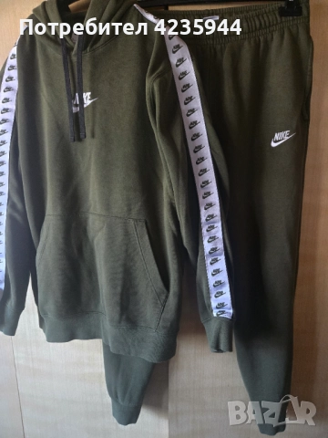 Nike оригинален екип, снимка 2 - Спортни дрехи, екипи - 52909926