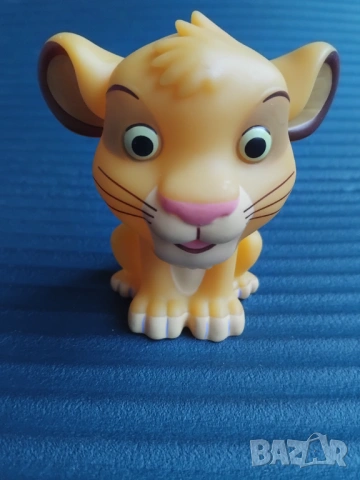 Лъвче "Цар лъв" оригинална Disney играчка, снимка 2 - Фигурки - 53205277