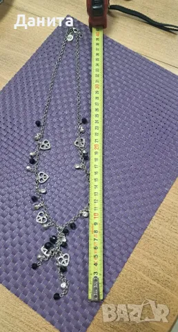Красиво колие с камъчета