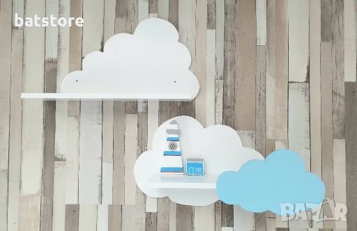 Рафт облак с морски фар