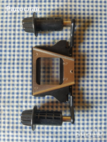 стар слайдоскоп Pentacon, снимка 4 - Чанти, стативи, аксесоари - 51741067