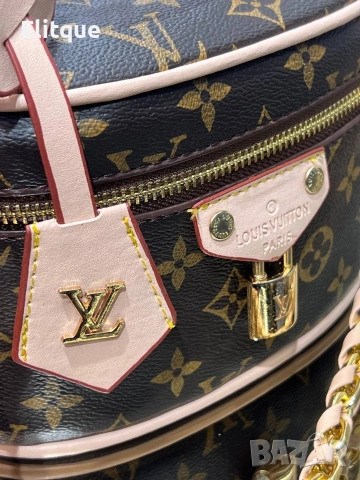 чанти Louis Vuitton , снимка 7 - Чанти - 53360047