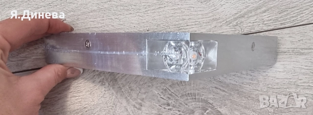 Триъгълна лампа за стена , снимка 4 - Лампи за стена - 52806299