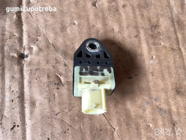 Airbag Сензор 98231CA010 Toyota GT86 2018 Subaru BRZ, снимка 2 - Части - 52553792