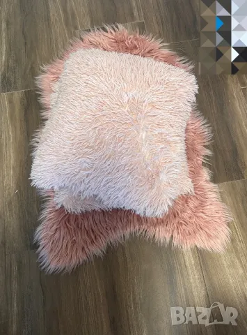 Розови възглавнички и килимче , снимка 2 - Други - 48336167