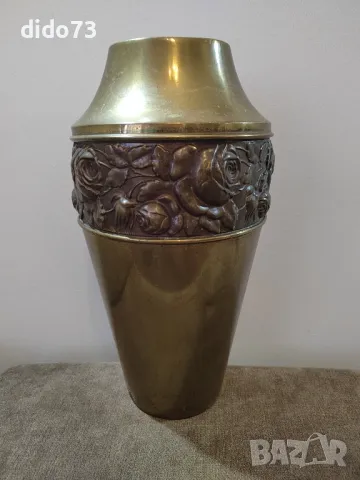 Красива ваза.