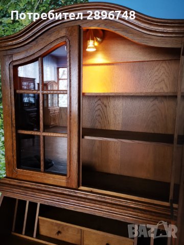 Писалище с витрина и вградена лампа, снимка 6 - Секции и витрини - 43899915