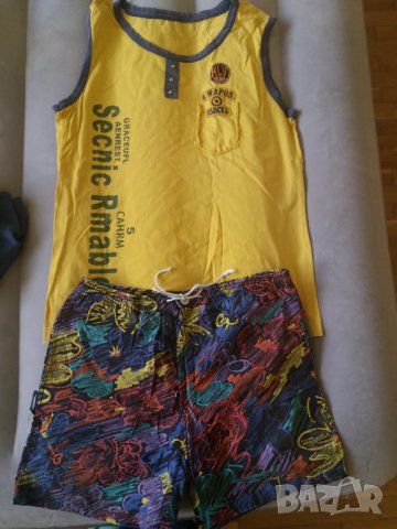 Мъжки летен комплект къси шарени панталони и жълта блуза без ръкав 