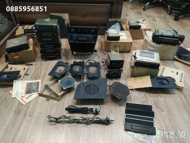 Купувам стари руски авто-радиоприемници, снимка 2 - Антикварни и старинни предмети - 33073496