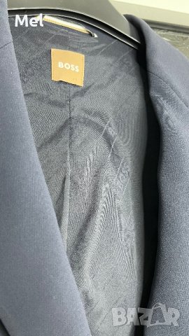 Сако HUGO BOSS, р-р S, оригинално, снимка 8 - Сака - 43401458