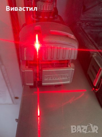 Самонивелиращ линеен лазерен нивелир DEKO LASER 4V 1H, снимка 18 - Други инструменти - 42733012
