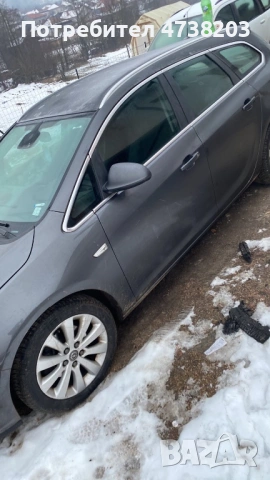 Opel Astra j 1.7 cdti 125 конски сили автомобилът е внос от Италия, снимка 5 - Автомобили и джипове - 53481422