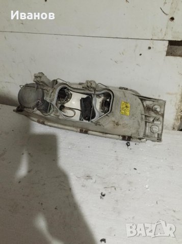 Фар за Форд Фиеста 98 година, снимка 2 - Аксесоари и консумативи - 28924611