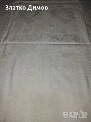 карета и покривки за маса