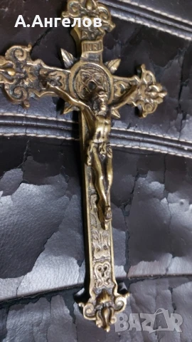 Кръст , снимка 7 - Антикварни и старинни предмети - 51320653