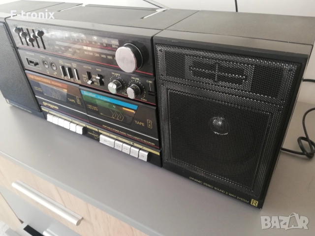 Радио касетофон GoldHand, снимка 2 - Радиокасетофони, транзистори - 52181737