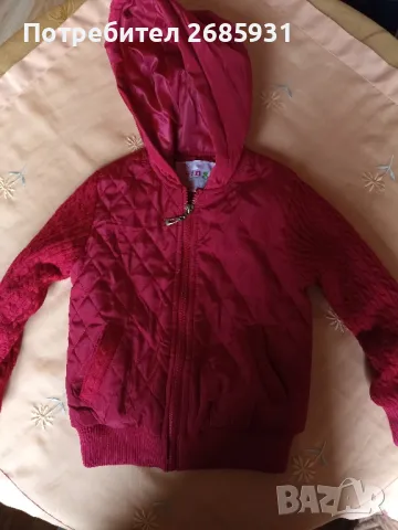 детско яке , снимка 2 - Детски якета и елеци - 49743636