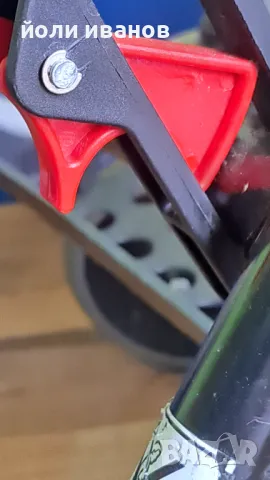 Проходилка за възрастни, снимка 10 - Ролатори - 50305096