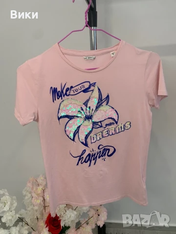 Тениска Guess размер 16г, но е подходяща за XS-S, снимка 2 - Тениски - 50738923