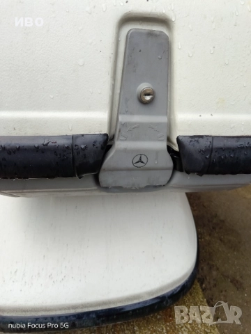 Продавам два авто бокса , снимка 2 - Аксесоари и консумативи - 52875526