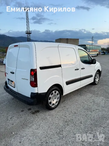 Peugeot Partner 1.6* 2016* EURO 6* НАВИГАЦИЯ * 132 300, снимка 4 - Автомобили и джипове - 50064476