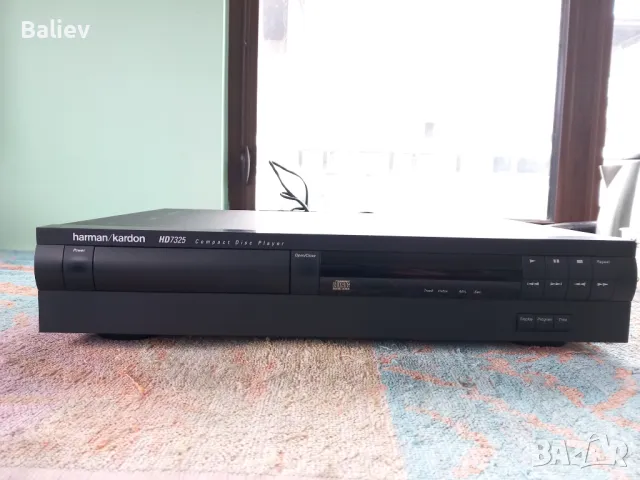 HARMAN KARDON HD7325 CD PLAYER 